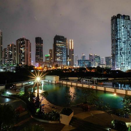Homey 1Br At The Wave Near Epicentrum Kuningan By Travelio Jakarta Buitenkant foto